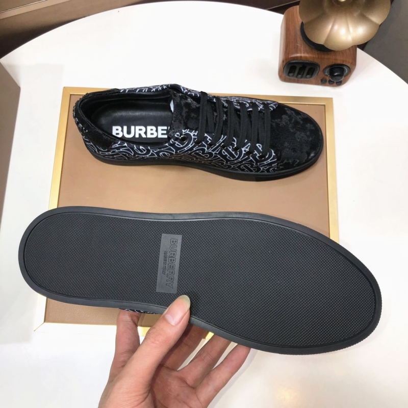 Burberry Sneakers